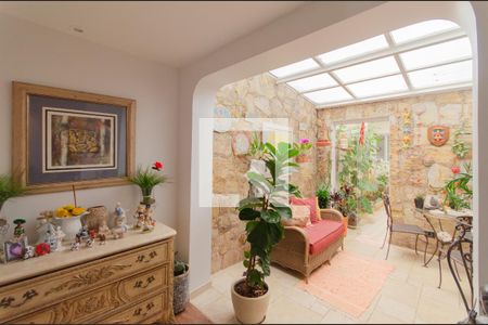 Sala de casa à venda com 3 quartos, 300m² em Aclimação, São Paulo