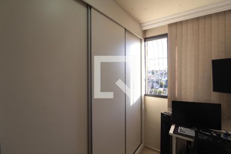 Quarto 1 de apartamento à venda com 2 quartos, 45m² em Santa Monica, Belo Horizonte
