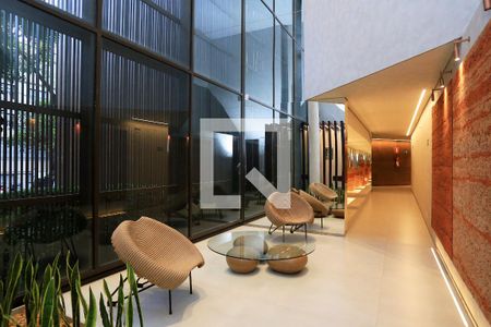 Hall de apartamento para alugar com 1 quarto, 56m² em Lourdes, Belo Horizonte