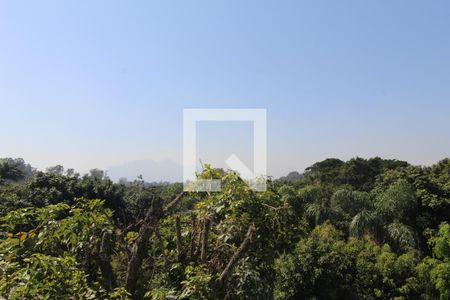 Sala - Vista de apartamento para alugar com 2 quartos, 60m² em Jacarepaguá, Rio de Janeiro