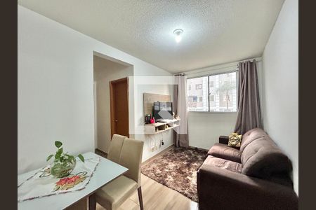 Sala de apartamento para alugar com 2 quartos, 51m² em Operário, Novo Hamburgo