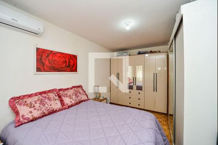 Quarto de apartamento à venda com 1 quarto, 50m² em Sarandi, Porto Alegre