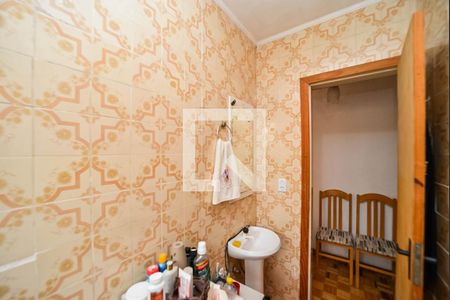 Banheiro de apartamento à venda com 1 quarto, 50m² em Sarandi, Porto Alegre