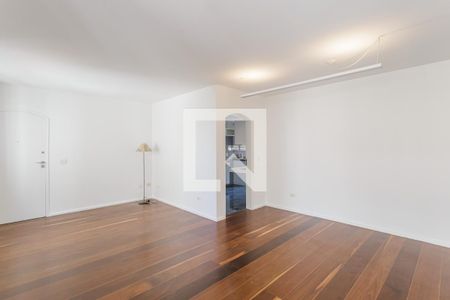 Sala de apartamento para alugar com 3 quartos, 114m² em Indianópolis, São Paulo