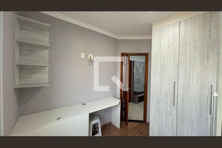 Quarto de apartamento para alugar com 2 quartos, 85m² em Pinheirinho, Santo André