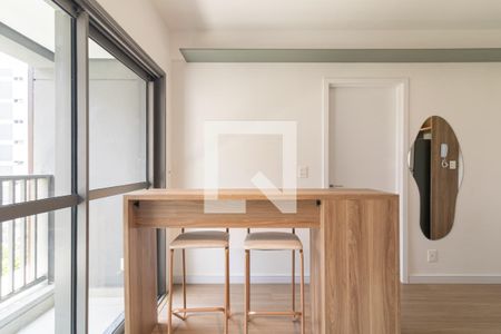 Sala de apartamento à venda com 1 quarto, 34m² em Indianópolis, São Paulo