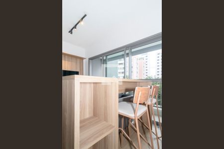 Sala de apartamento à venda com 1 quarto, 34m² em Indianópolis, São Paulo