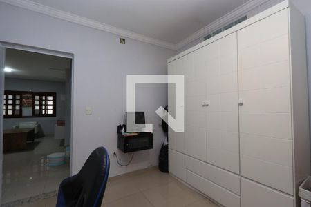 Escritório de casa para alugar com 3 quartos, 240m² em Vila Cleonice, São Paulo