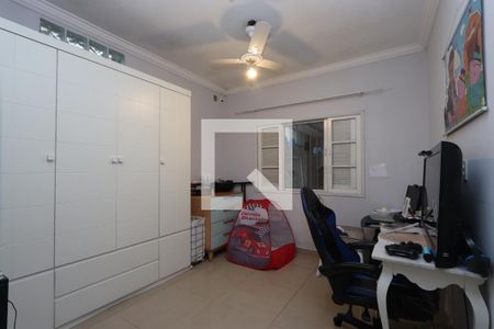 Escritório de casa para alugar com 3 quartos, 240m² em Vila Cleonice, São Paulo