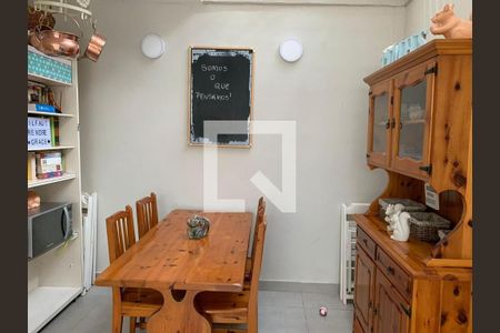 Casa à venda com 4 quartos, 270m² em Brooklin, São Paulo