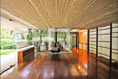 Casa à venda com 3 quartos, 976m² em Cidade Jardim, São Paulo