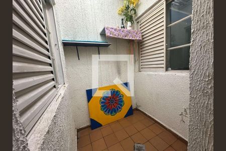 Casa à venda com 3 quartos, 140m² em Vila Carrão, São Paulo