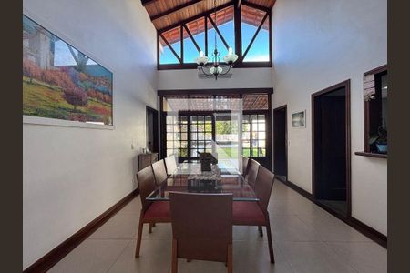 Casa à venda com 4 quartos, 451m² em Badu, Niterói