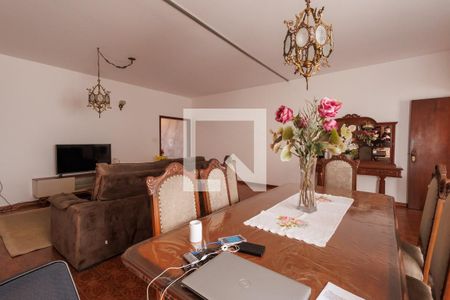 Sala de casa para alugar com 5 quartos, 320m² em Independência, Taubaté