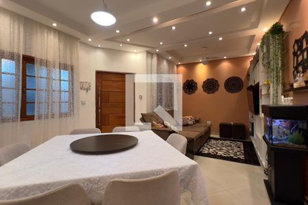 Sala de casa à venda com 3 quartos, 160m² em Jardim Rizzo, Guarulhos