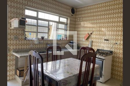 Casa à venda com 3 quartos, 130m² em Jardim Maria Estela, São Paulo