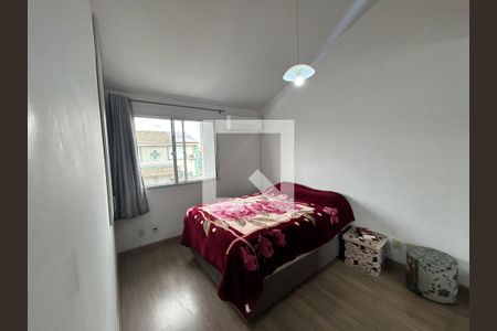 Quarto 1 de casa de condomínio à venda com 2 quartos, 97m² em Humaitá, Porto Alegre