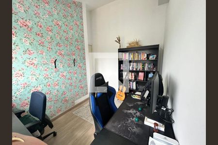 Quarto 2 de casa de condomínio à venda com 2 quartos, 97m² em Humaitá, Porto Alegre