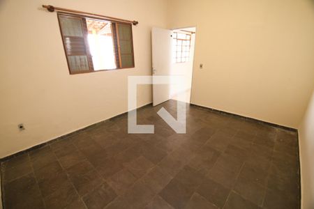 Quarto 1 de casa à venda com 3 quartos, 160m² em Vila Santa Isabel, Campinas