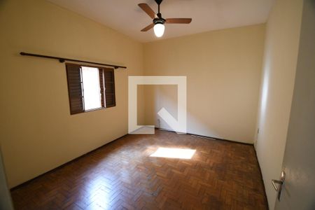 Quarto 2 de casa à venda com 3 quartos, 160m² em Vila Santa Isabel, Campinas