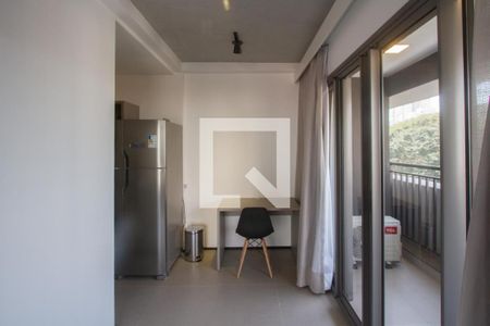 Studio de kitnet/studio para alugar com 1 quarto, 27m² em Jardim das Acacias, São Paulo