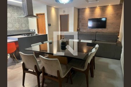 Casa à venda com 3 quartos, 272m² em Vila Carrão, São Paulo