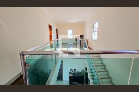 Hall de casa à venda com 4 quartos, 217m² em Sagrada Família, Belo Horizonte