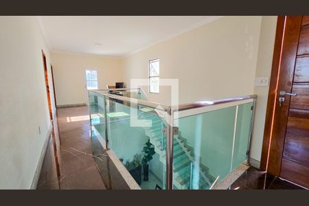 Hall de casa à venda com 4 quartos, 217m² em Sagrada Família, Belo Horizonte