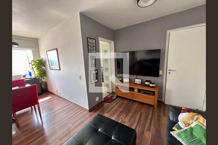 Sala de apartamento à venda com 3 quartos, 70m² em Vila Leonor, Guarulhos