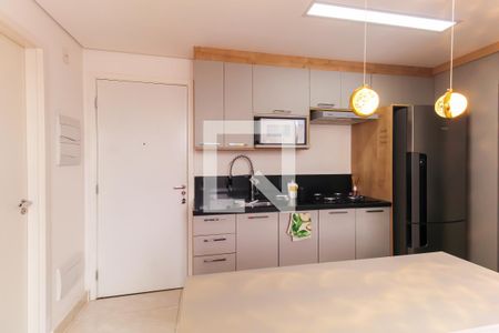 Sala/Cozinha de apartamento à venda com 2 quartos, 34m² em Tatuapé, São Paulo