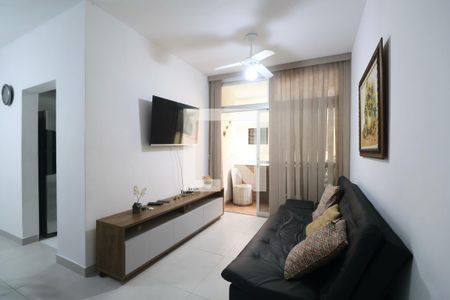 Sala de apartamento para alugar com 2 quartos, 70m² em Jardim Tres Marias, Guarujá