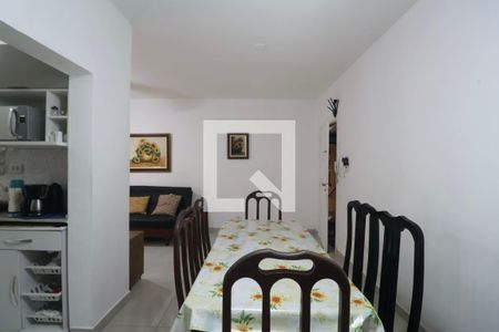 Sala de apartamento para alugar com 2 quartos, 70m² em Jardim Tres Marias, Guarujá