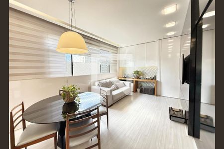 Sala de Jantar de apartamento à venda com 2 quartos, 88m² em Santo Agostinho, Belo Horizonte