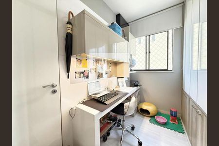 Escritório de apartamento à venda com 2 quartos, 88m² em Santo Agostinho, Belo Horizonte