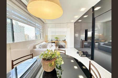 Sala de Jantar de apartamento à venda com 2 quartos, 88m² em Santo Agostinho, Belo Horizonte