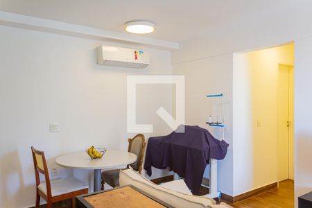 Sala/Cozinha de apartamento à venda com 2 quartos, 57m² em Pompeia, São Paulo
