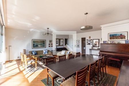 Sala de apartamento à venda com 3 quartos, 200m² em Vila Buarque, São Paulo