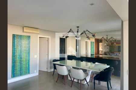 Apartamento à venda com 4 quartos, 247m² em Jardim Fonte do Morumbi, São Paulo