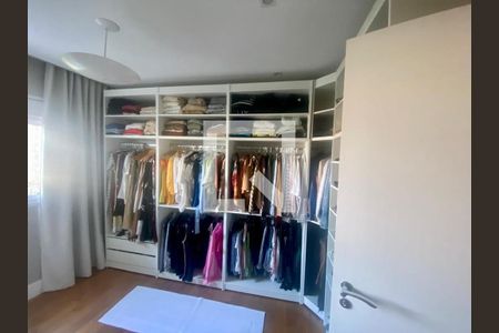 Apartamento à venda com 4 quartos, 247m² em Jardim Fonte do Morumbi, São Paulo