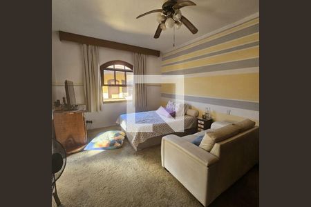 Casa à venda com 4 quartos, 283m² em Jardim Peri Peri, São Paulo