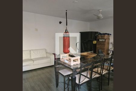 Casa à venda com 4 quartos, 283m² em Jardim Peri Peri, São Paulo