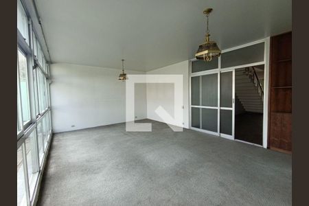 Casa à venda com 5 quartos, 365m² em Butantã, São Paulo