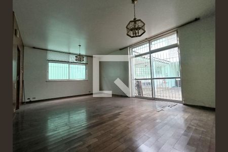 Casa à venda com 5 quartos, 365m² em Butantã, São Paulo