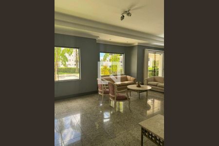 Apartamento à venda com 3 quartos, 242m² em Vila Suzana, São Paulo