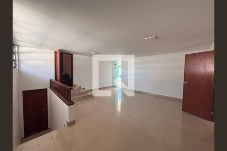 Sala 3 de casa à venda com 4 quartos, 768m² em Vila Madalena, São Paulo