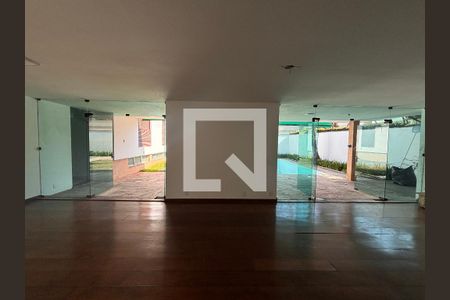 Sala 1 de casa à venda com 4 quartos, 768m² em Vila Madalena, São Paulo