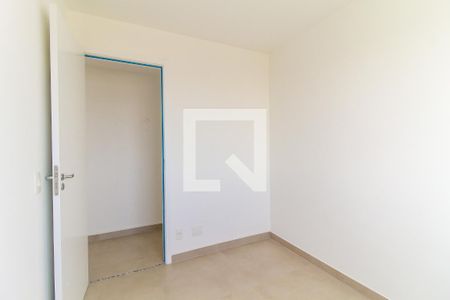 Quarto 1 de apartamento para alugar com 2 quartos, 40m² em Jardim Helian, São Paulo