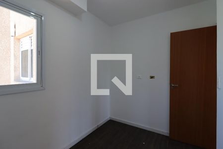 Quarto de apartamento para alugar com 2 quartos, 50m² em Parque das Nações, Santo André