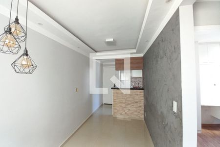 Sala de apartamento à venda com 2 quartos, 50m² em Vila Carminha, Campinas