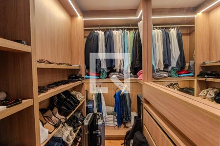 Closet da suíte  de apartamento à venda com 2 quartos, 65m² em Bela Vista, São Paulo